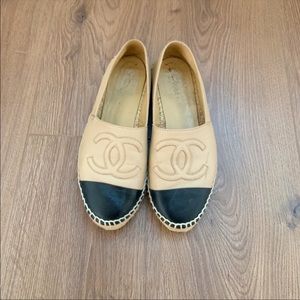 Chanel shoes size 7 true to size used